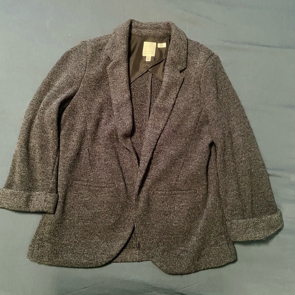 Gray oversized sweater blazer